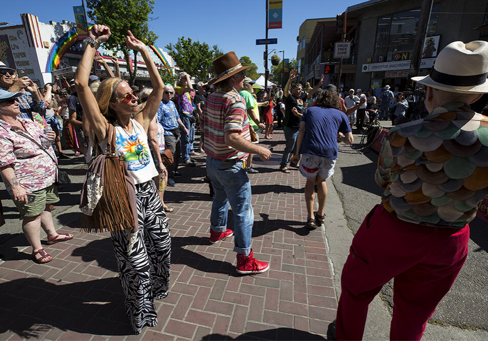 People enjoy the music of Country Joe McDonald and the Electric Band at the Summer of Love 50th anniversary festival, in Berkeley, on Saturday, April 29, 2017. Photo: David Yee ©2017